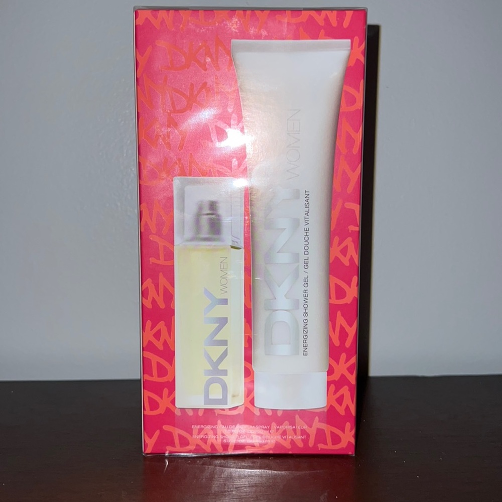DKNY Woman- new sealed in box! Spray perfume and shower gel